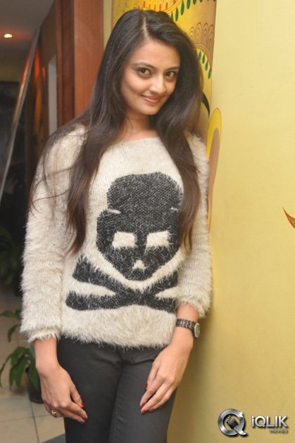 Nikitha-Narayan-at-Maaya-Movie-Premier-Show